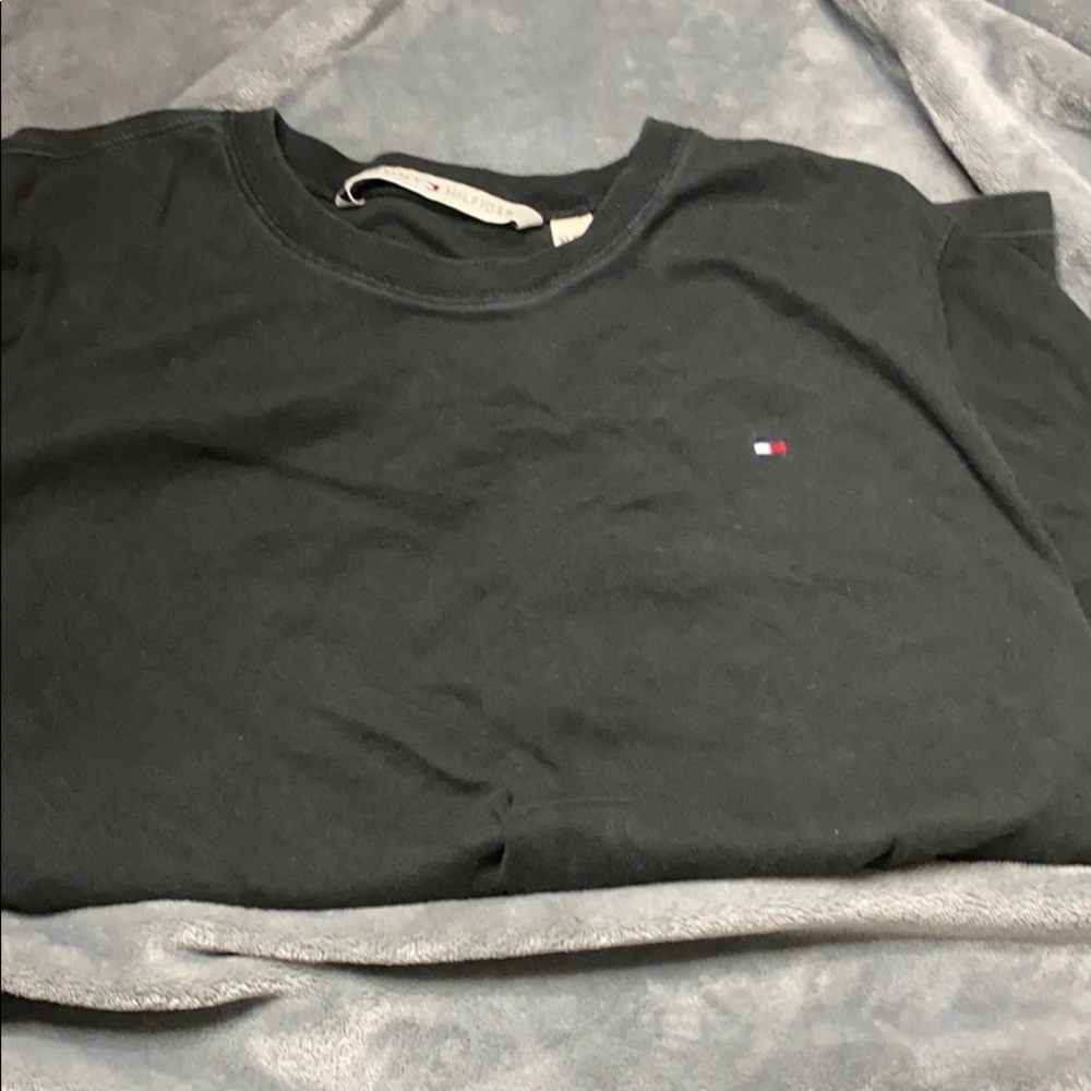 Tommy Black shirt